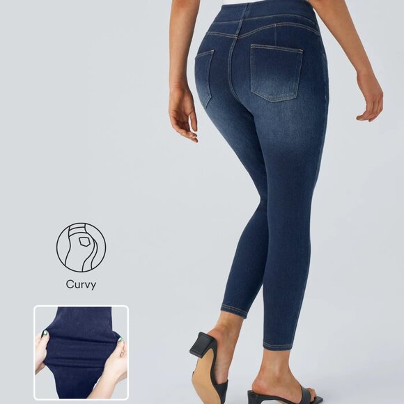 NWT Halara Flex™ Curvy High Waisted Decorative Pockets Washed Casual 7/8 Jeans - Picture 1 of 4